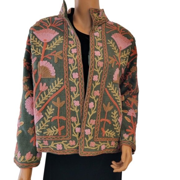 Suzani Hand Embroidered Short Jacket Womens Small Winter Wear Coat BOHO Floral - Picture 12 of 16